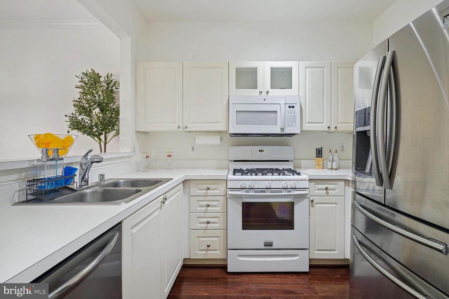 4688 LAWTON WAY #003, ALEXANDRIA, Virginia 22311, 1 Bedroom Bedrooms, ,1 BathroomBathrooms,Residential,For sale,4688 LAWTON WAY #003,VAAX2048288 MLS # VAAX2048288