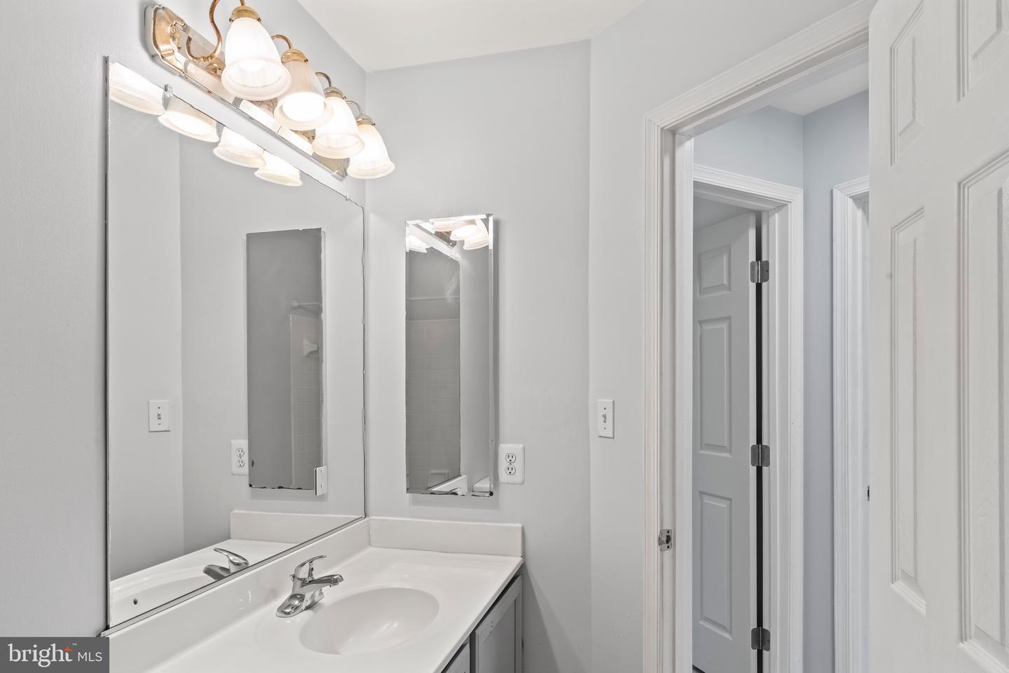 12215 CONVEYOR CT, BRISTOW, Virginia 20136, 4 Bedrooms Bedrooms, ,3 BathroomsBathrooms,Residential,For sale,12215 CONVEYOR CT,VAPW2101678 MLS # VAPW2101678