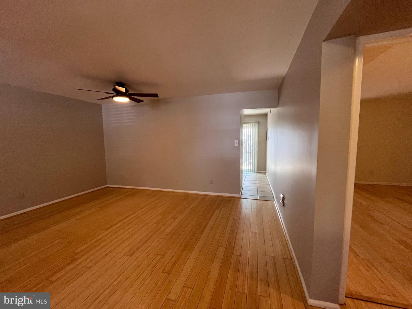 4130 WINTER HARBOR CT #128F, CHANTILLY, Virginia 20151, 2 Bedrooms Bedrooms, ,1 BathroomBathrooms,Residential,For sale,4130 WINTER HARBOR CT #128F,VAFX2262240 MLS # VAFX2262240