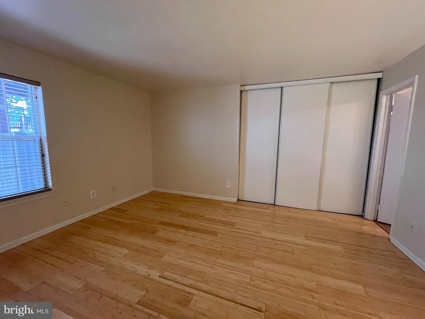 4130 WINTER HARBOR CT #128F, CHANTILLY, Virginia 20151, 2 Bedrooms Bedrooms, ,1 BathroomBathrooms,Residential,For sale,4130 WINTER HARBOR CT #128F,VAFX2262240 MLS # VAFX2262240