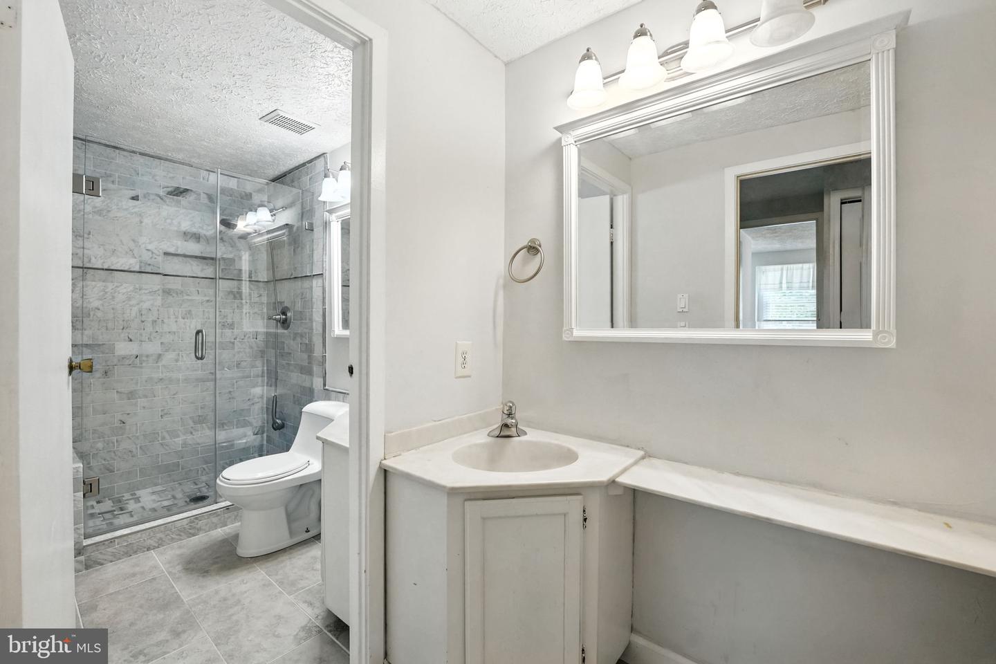 16191 SHEFFIELD DR, DUMFRIES, Virginia 22025, 4 Bedrooms Bedrooms, ,2 BathroomsBathrooms,Residential,For sale,16191 SHEFFIELD DR,VAPW2098856 MLS # VAPW2098856