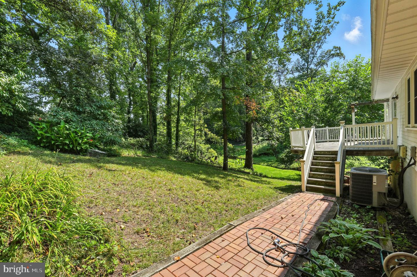 16191 SHEFFIELD DR, DUMFRIES, Virginia 22025, 4 Bedrooms Bedrooms, ,2 BathroomsBathrooms,Residential,For sale,16191 SHEFFIELD DR,VAPW2098856 MLS # VAPW2098856