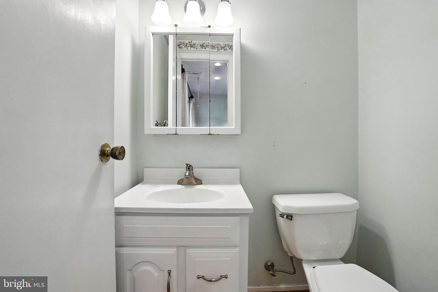 16191 SHEFFIELD DR, DUMFRIES, Virginia 22025, 4 Bedrooms Bedrooms, ,2 BathroomsBathrooms,Residential,For sale,16191 SHEFFIELD DR,VAPW2098856 MLS # VAPW2098856