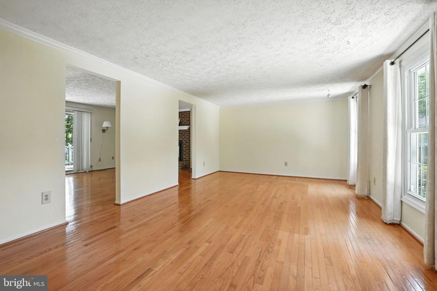 16191 SHEFFIELD DR, DUMFRIES, Virginia 22025, 4 Bedrooms Bedrooms, ,2 BathroomsBathrooms,Residential,For sale,16191 SHEFFIELD DR,VAPW2098856 MLS # VAPW2098856