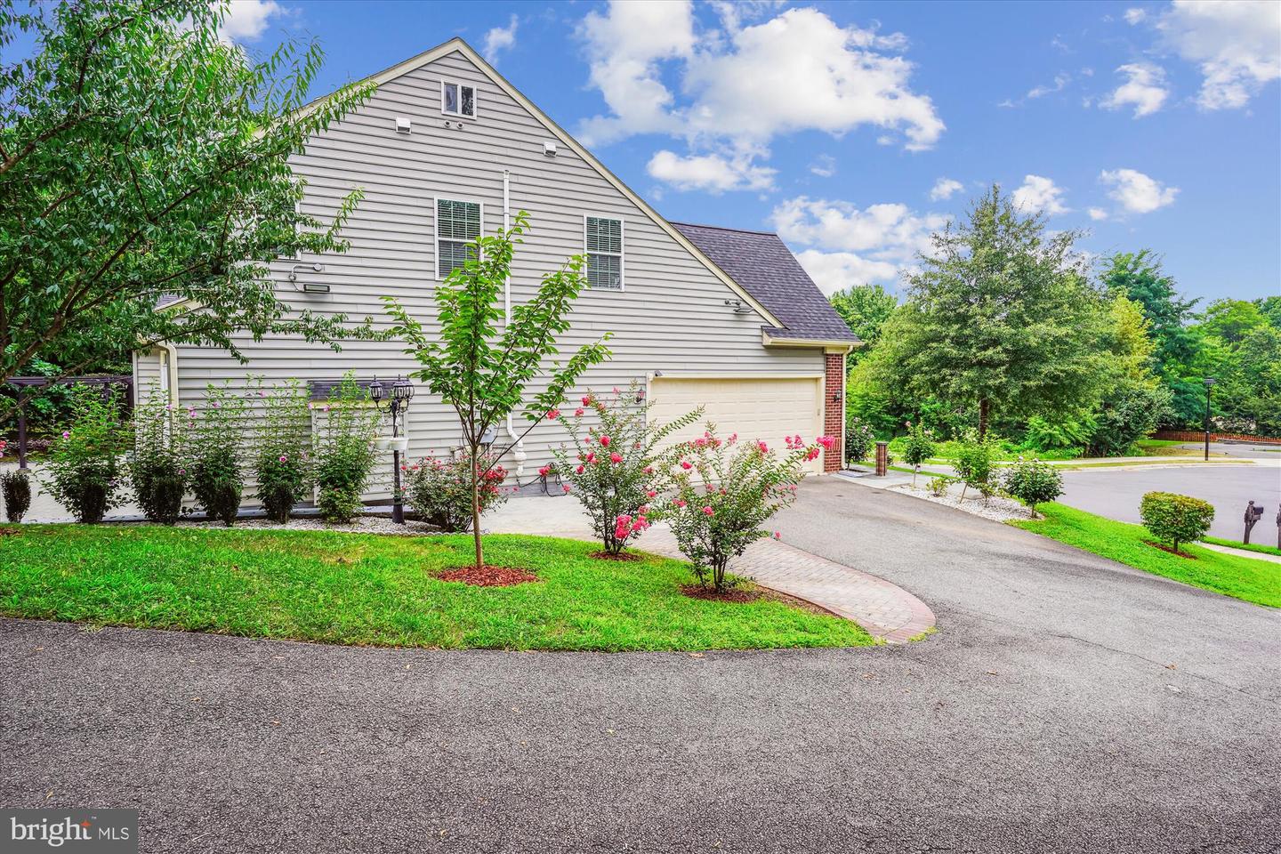 4614 KLING DR, ALEXANDRIA, Virginia 22312, 4 Bedrooms Bedrooms, ,4 BathroomsBathrooms,Residential,For sale,4614 KLING DR,VAFX2260036 MLS # VAFX2260036