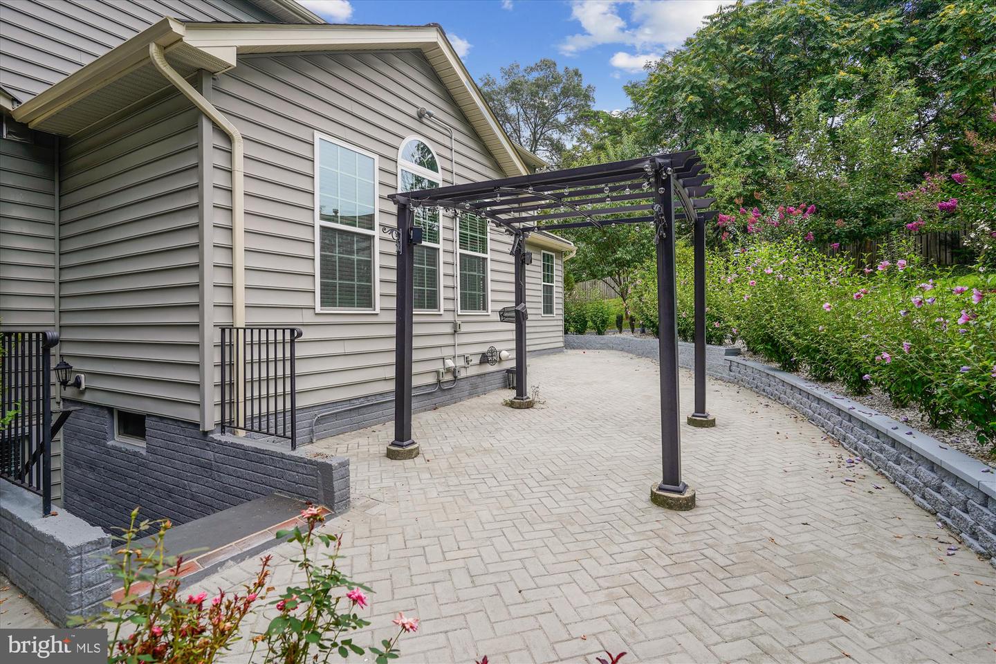 4614 KLING DR, ALEXANDRIA, Virginia 22312, 4 Bedrooms Bedrooms, ,4 BathroomsBathrooms,Residential,For sale,4614 KLING DR,VAFX2260036 MLS # VAFX2260036