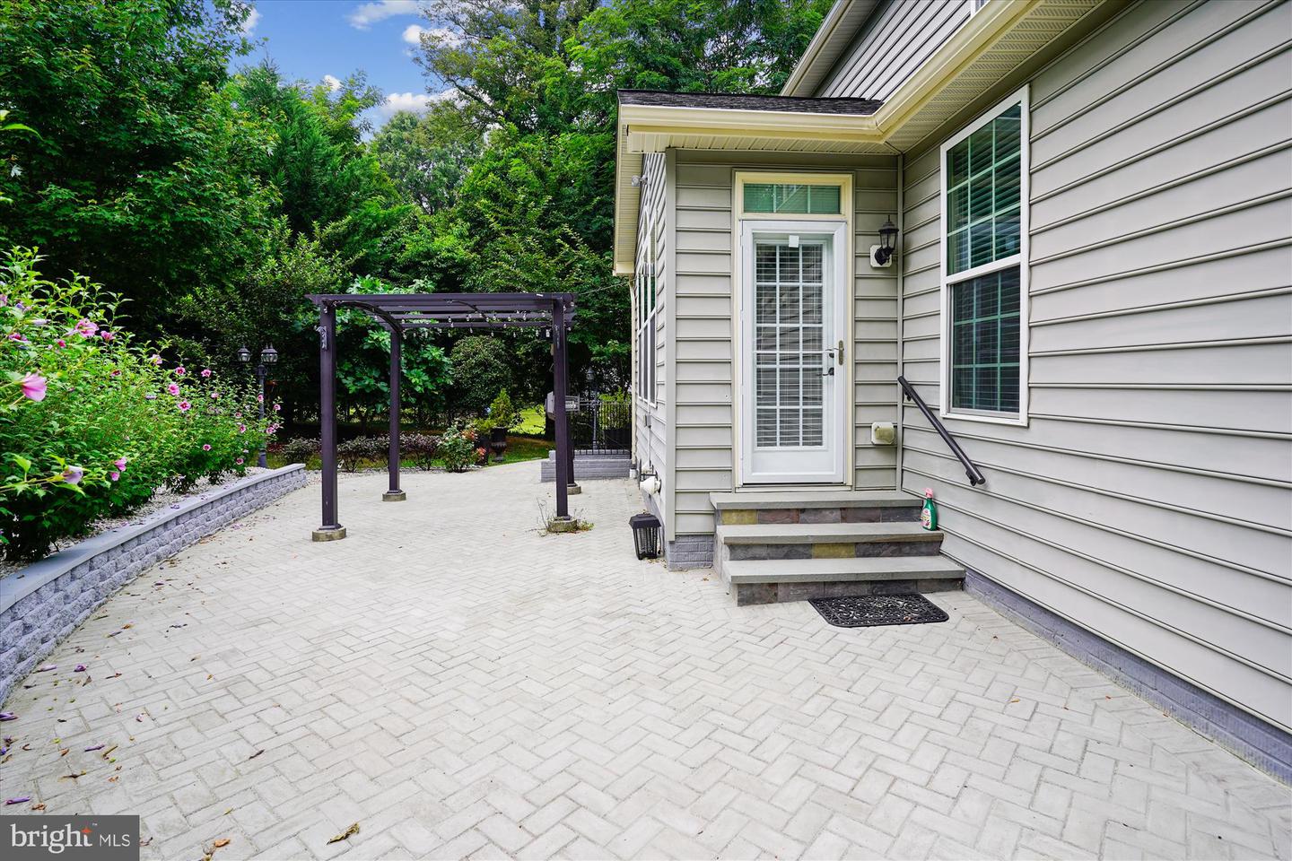 4614 KLING DR, ALEXANDRIA, Virginia 22312, 4 Bedrooms Bedrooms, ,4 BathroomsBathrooms,Residential,For sale,4614 KLING DR,VAFX2260036 MLS # VAFX2260036