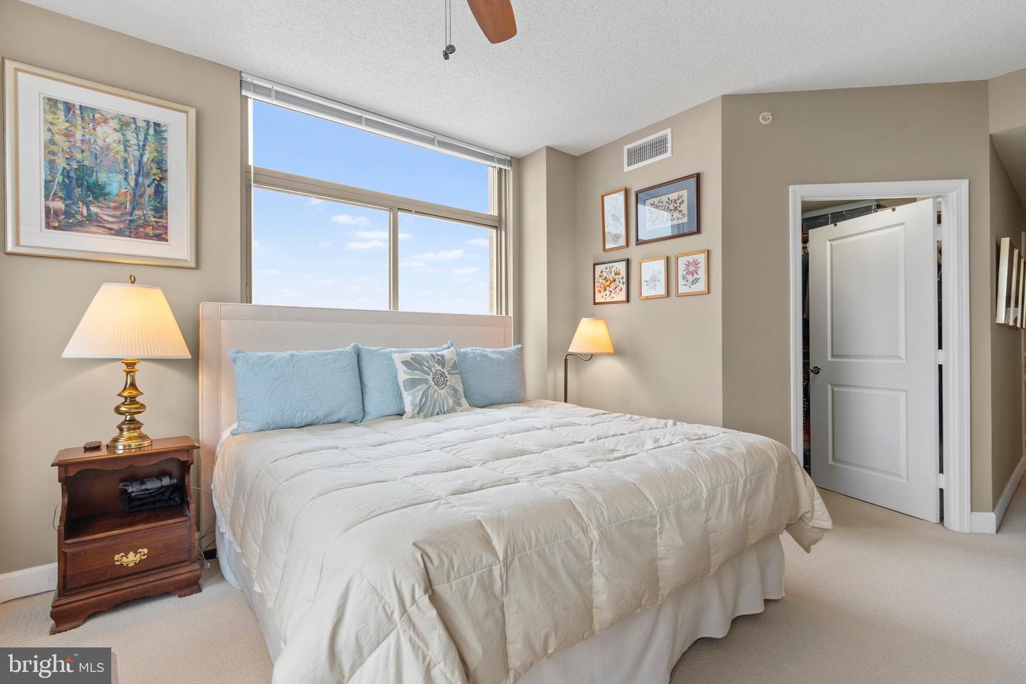 3650 S GLEBE RD S #848, ARLINGTON, Virginia 22202, 2 Bedrooms Bedrooms, ,2 BathroomsBathrooms,Residential,For sale,3650 S GLEBE RD S #848,VAAR2062078 MLS # VAAR2062078