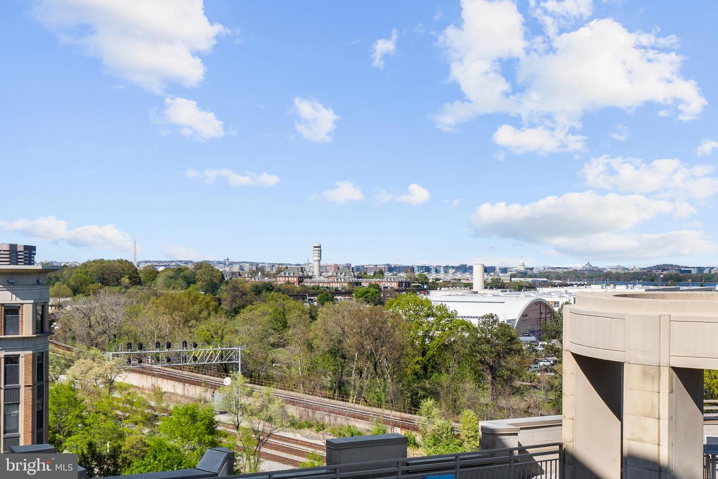 3650 S GLEBE RD S #848, ARLINGTON, Virginia 22202, 2 Bedrooms Bedrooms, ,2 BathroomsBathrooms,Residential,For sale,3650 S GLEBE RD S #848,VAAR2062078 MLS # VAAR2062078