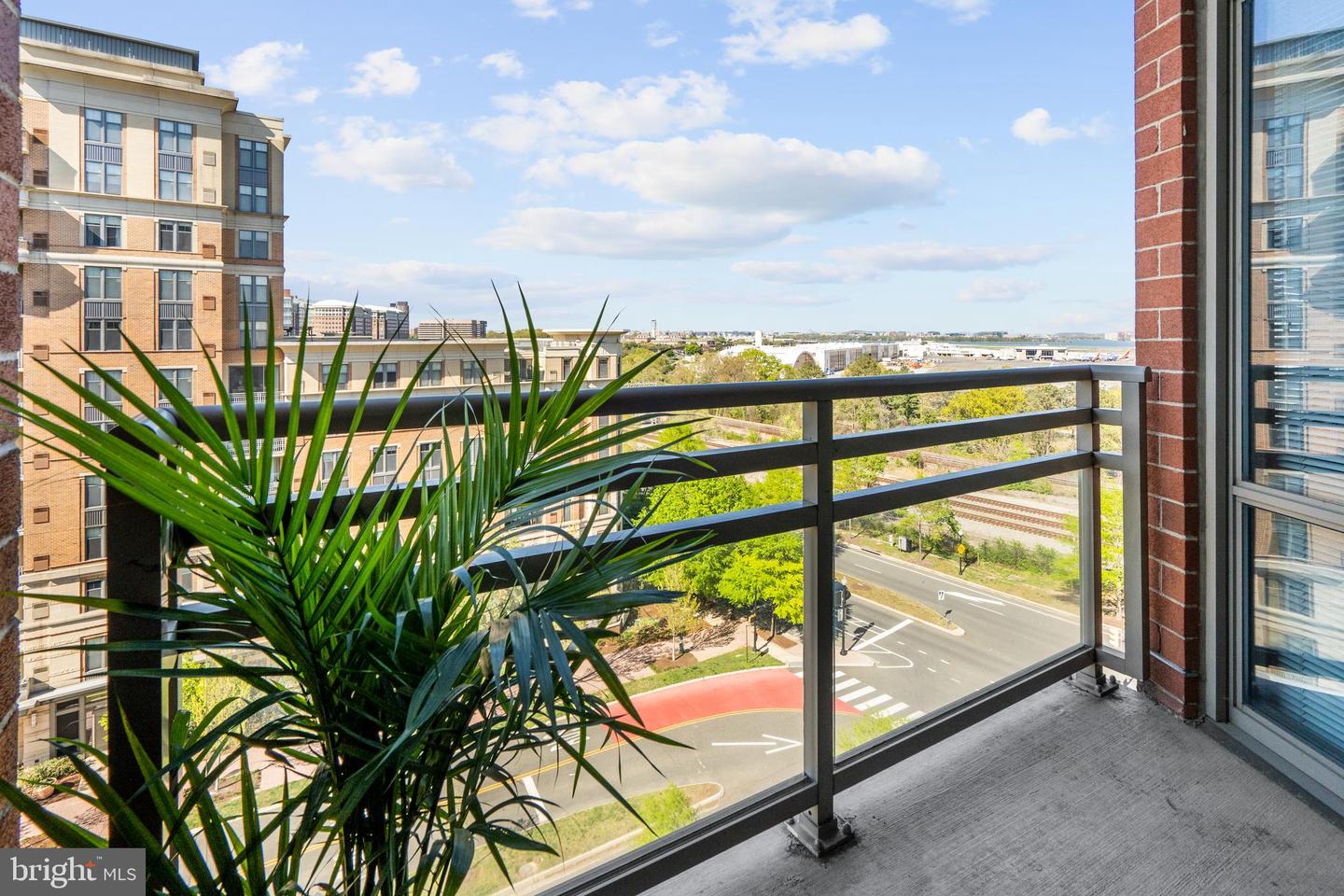 3650 S GLEBE RD S #848, ARLINGTON, Virginia 22202, 2 Bedrooms Bedrooms, ,2 BathroomsBathrooms,Residential,For sale,3650 S GLEBE RD S #848,VAAR2062078 MLS # VAAR2062078