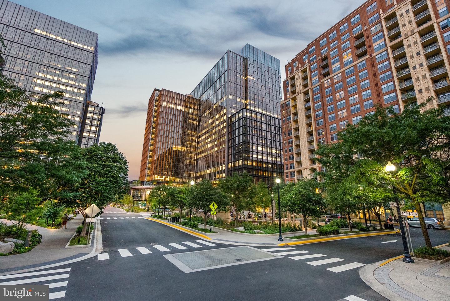 3650 S GLEBE RD S #848, ARLINGTON, Virginia 22202, 2 Bedrooms Bedrooms, ,2 BathroomsBathrooms,Residential,For sale,3650 S GLEBE RD S #848,VAAR2062078 MLS # VAAR2062078