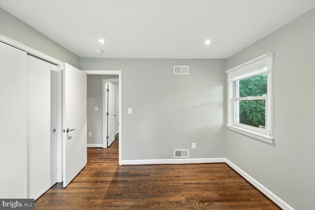 1305 KINGSTON AVE, ALEXANDRIA, Virginia 22302, 3 Bedrooms Bedrooms, ,3 BathroomsBathrooms,Residential,For sale,1305 KINGSTON AVE,VAAX2048526 MLS # VAAX2048526