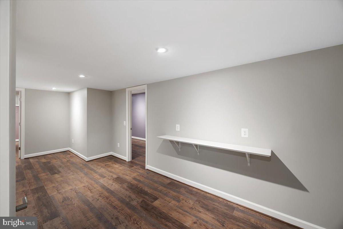 1305 KINGSTON AVE, ALEXANDRIA, Virginia 22302, 3 Bedrooms Bedrooms, ,3 BathroomsBathrooms,Residential,For sale,1305 KINGSTON AVE,VAAX2048526 MLS # VAAX2048526