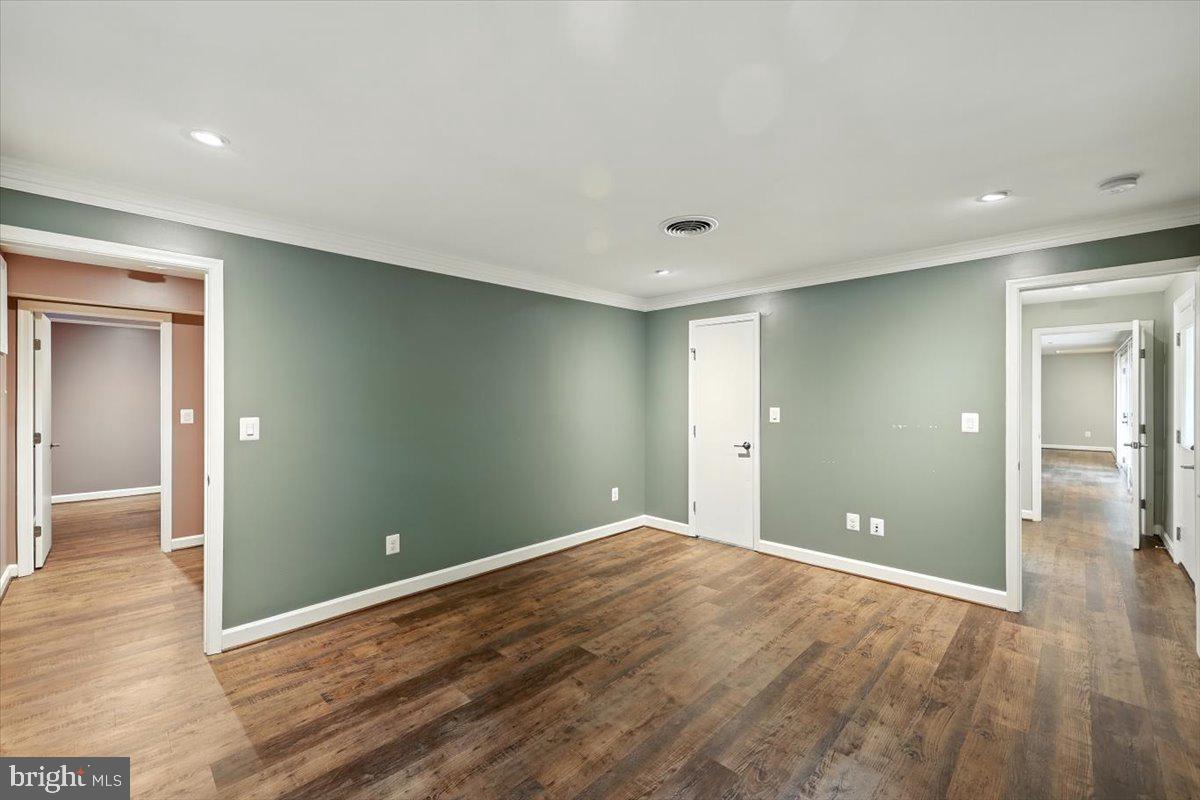 1305 KINGSTON AVE, ALEXANDRIA, Virginia 22302, 3 Bedrooms Bedrooms, ,3 BathroomsBathrooms,Residential,For sale,1305 KINGSTON AVE,VAAX2048526 MLS # VAAX2048526