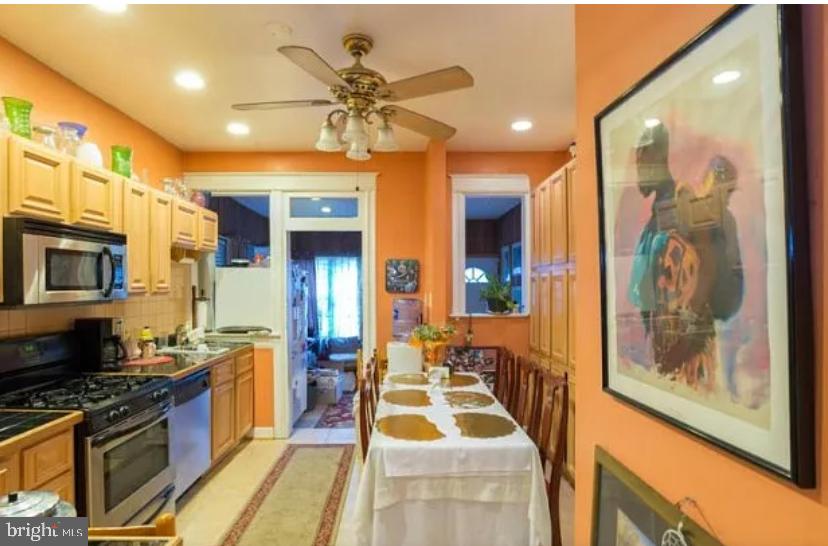 1720 KENYON ST NW, WASHINGTON, District Of Columbia 20010, 3 Bedrooms Bedrooms, ,3 BathroomsBathrooms,Residential,For sale,1720 KENYON ST NW,DCDC2215672 MLS # DCDC2215672