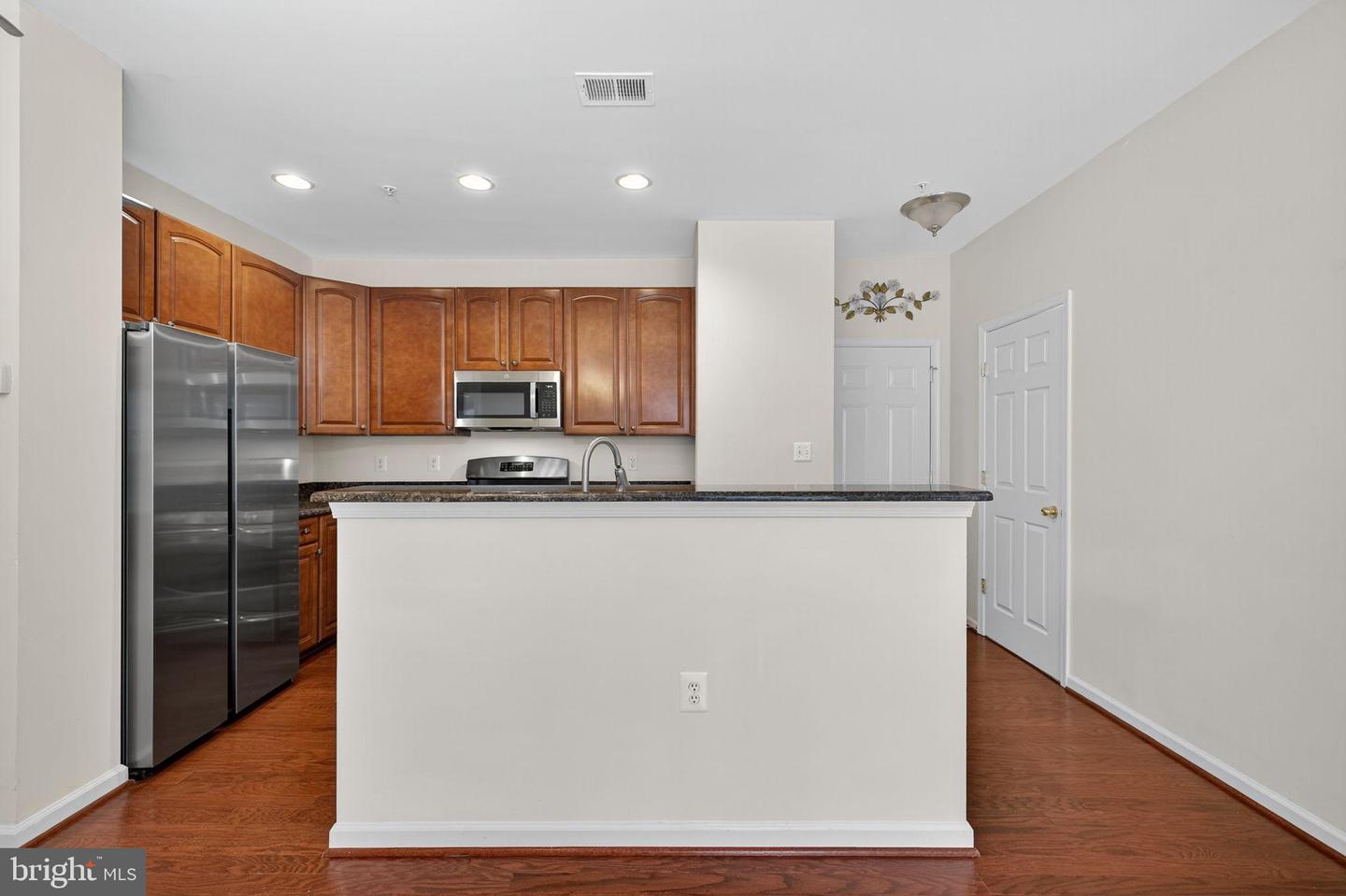 14262 WOVEN WILLOW LN #57A, CENTREVILLE, Virginia 20121, 3 Bedrooms Bedrooms, 6 Rooms Rooms,2 BathroomsBathrooms,Residential,For sale,14262 WOVEN WILLOW LN #57A,VAFX2262258 MLS # VAFX2262258