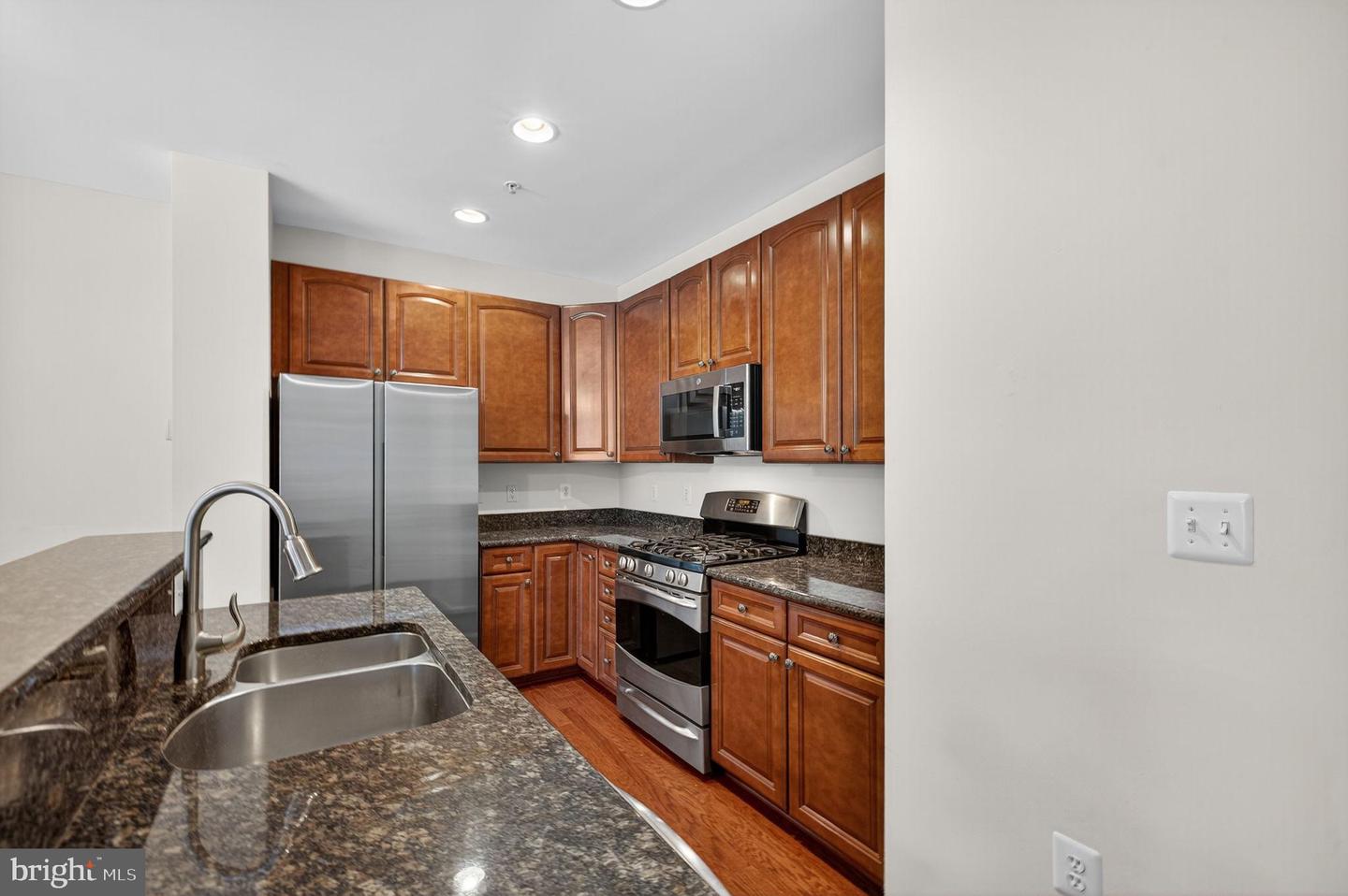 14262 WOVEN WILLOW LN #57A, CENTREVILLE, Virginia 20121, 3 Bedrooms Bedrooms, 6 Rooms Rooms,2 BathroomsBathrooms,Residential,For sale,14262 WOVEN WILLOW LN #57A,VAFX2262258 MLS # VAFX2262258
