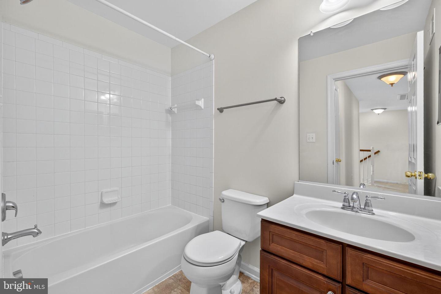 14262 WOVEN WILLOW LN #57A, CENTREVILLE, Virginia 20121, 3 Bedrooms Bedrooms, 6 Rooms Rooms,2 BathroomsBathrooms,Residential,For sale,14262 WOVEN WILLOW LN #57A,VAFX2262258 MLS # VAFX2262258