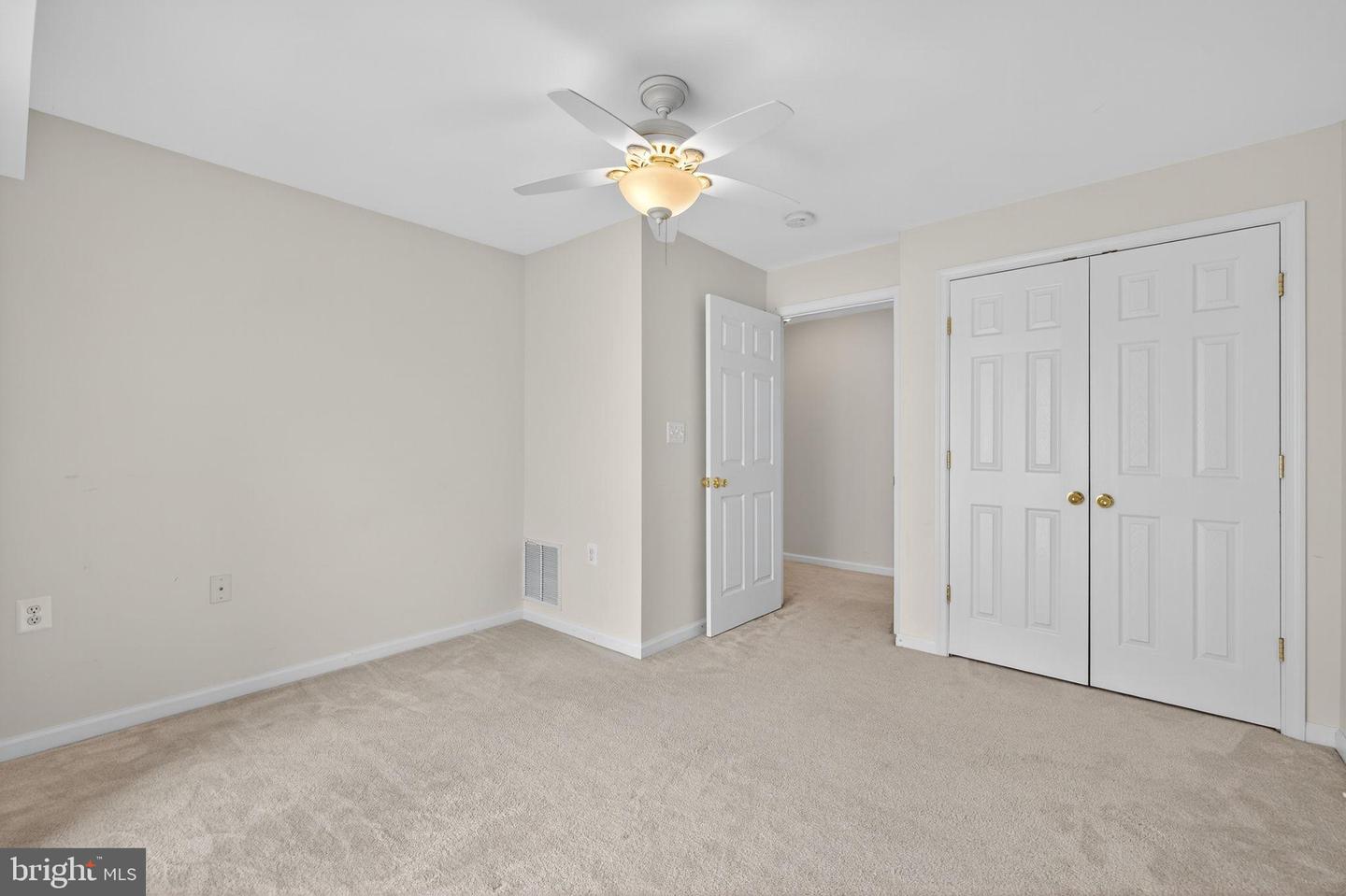 14262 WOVEN WILLOW LN #57A, CENTREVILLE, Virginia 20121, 3 Bedrooms Bedrooms, 6 Rooms Rooms,2 BathroomsBathrooms,Residential,For sale,14262 WOVEN WILLOW LN #57A,VAFX2262258 MLS # VAFX2262258