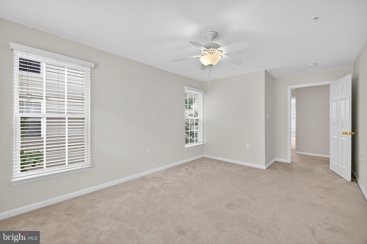 14262 WOVEN WILLOW LN #57A, CENTREVILLE, Virginia 20121, 3 Bedrooms Bedrooms, 6 Rooms Rooms,2 BathroomsBathrooms,Residential,For sale,14262 WOVEN WILLOW LN #57A,VAFX2262258 MLS # VAFX2262258