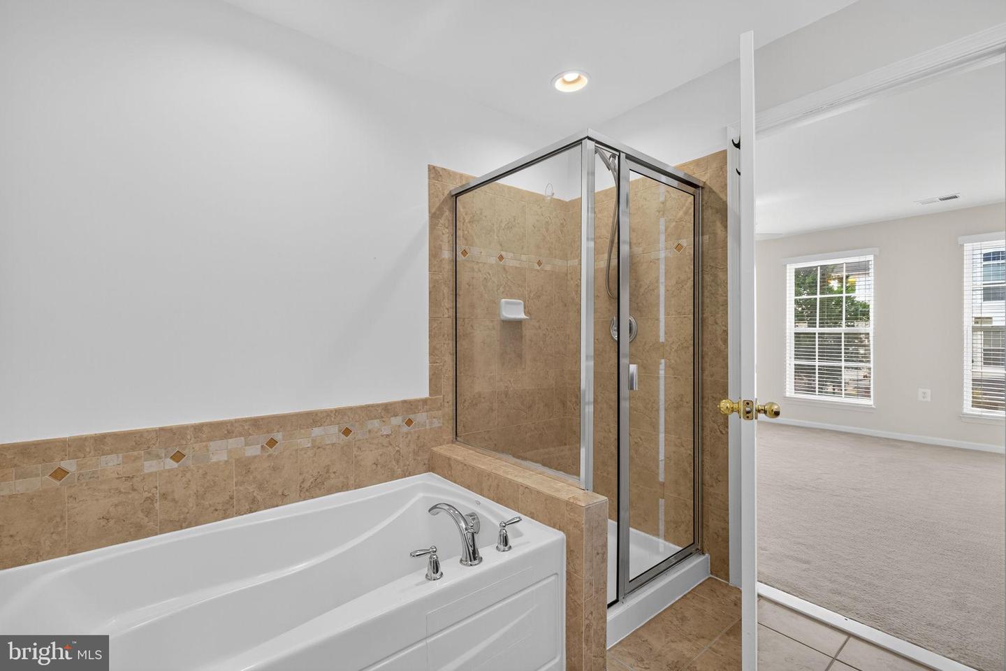 14262 WOVEN WILLOW LN #57A, CENTREVILLE, Virginia 20121, 3 Bedrooms Bedrooms, 6 Rooms Rooms,2 BathroomsBathrooms,Residential,For sale,14262 WOVEN WILLOW LN #57A,VAFX2262258 MLS # VAFX2262258