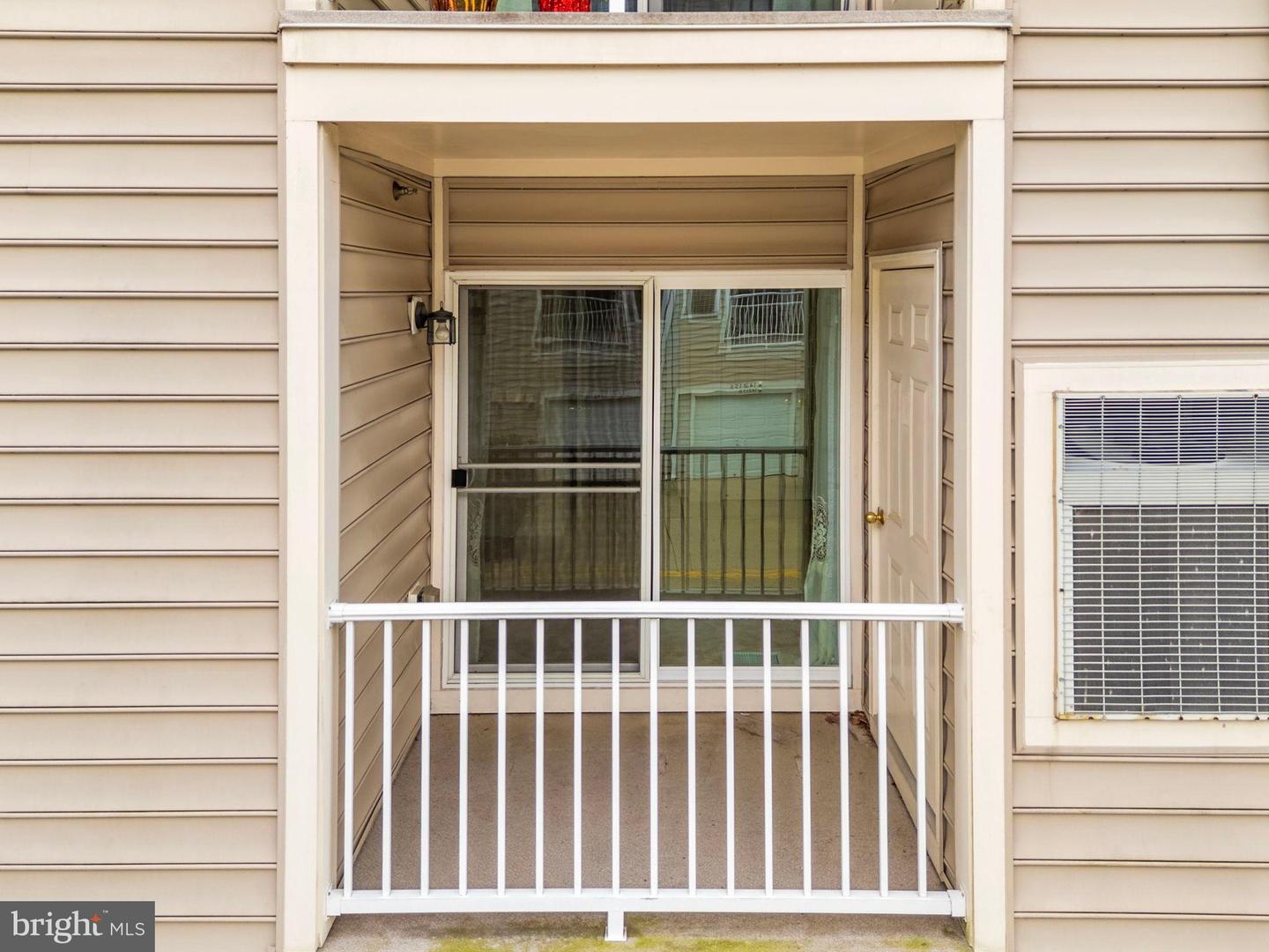 14262 WOVEN WILLOW LN #57A, CENTREVILLE, Virginia 20121, 3 Bedrooms Bedrooms, 6 Rooms Rooms,2 BathroomsBathrooms,Residential,For sale,14262 WOVEN WILLOW LN #57A,VAFX2262258 MLS # VAFX2262258