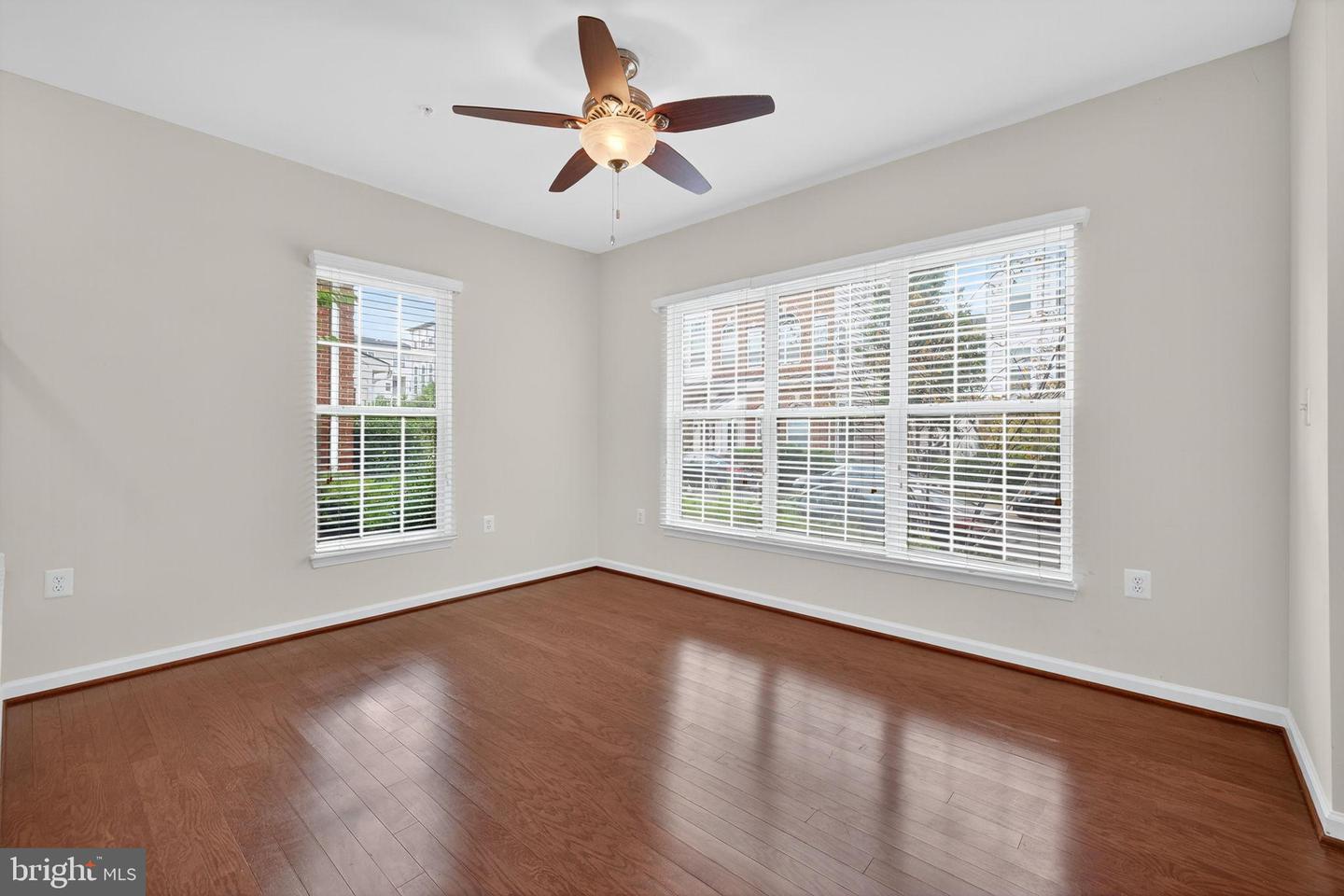 14262 WOVEN WILLOW LN #57A, CENTREVILLE, Virginia 20121, 3 Bedrooms Bedrooms, 6 Rooms Rooms,2 BathroomsBathrooms,Residential,For sale,14262 WOVEN WILLOW LN #57A,VAFX2262258 MLS # VAFX2262258