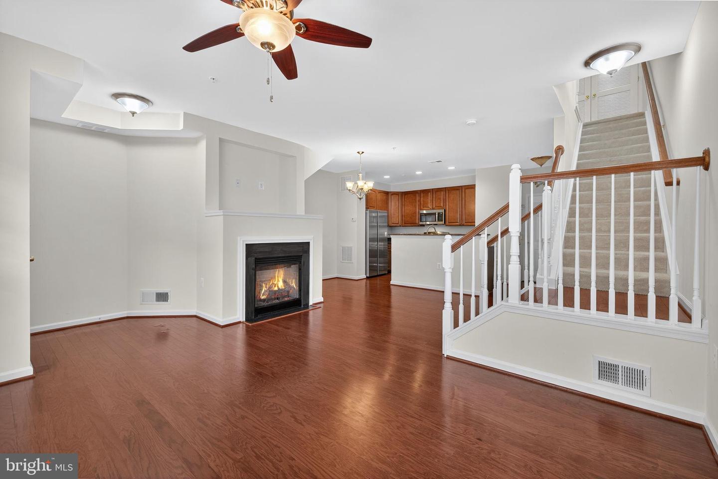 14262 WOVEN WILLOW LN #57A, CENTREVILLE, Virginia 20121, 3 Bedrooms Bedrooms, 6 Rooms Rooms,2 BathroomsBathrooms,Residential,For sale,14262 WOVEN WILLOW LN #57A,VAFX2262258 MLS # VAFX2262258