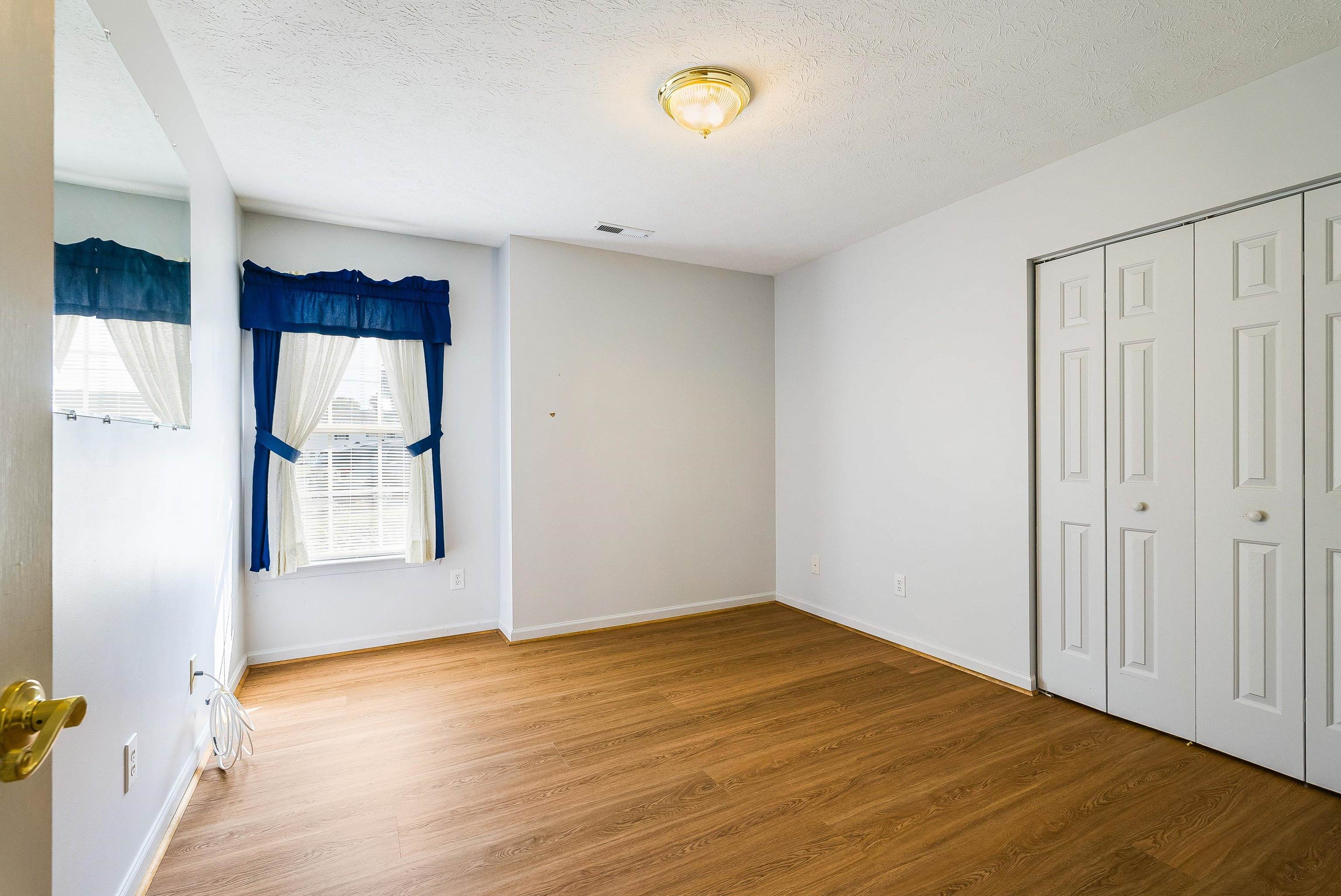 60 CARROLLTON CT, WEYERS CAVE, Virginia 24486, 3 Bedrooms Bedrooms, ,2 BathroomsBathrooms,Residential,60 CARROLLTON CT,668023 MLS # 668023