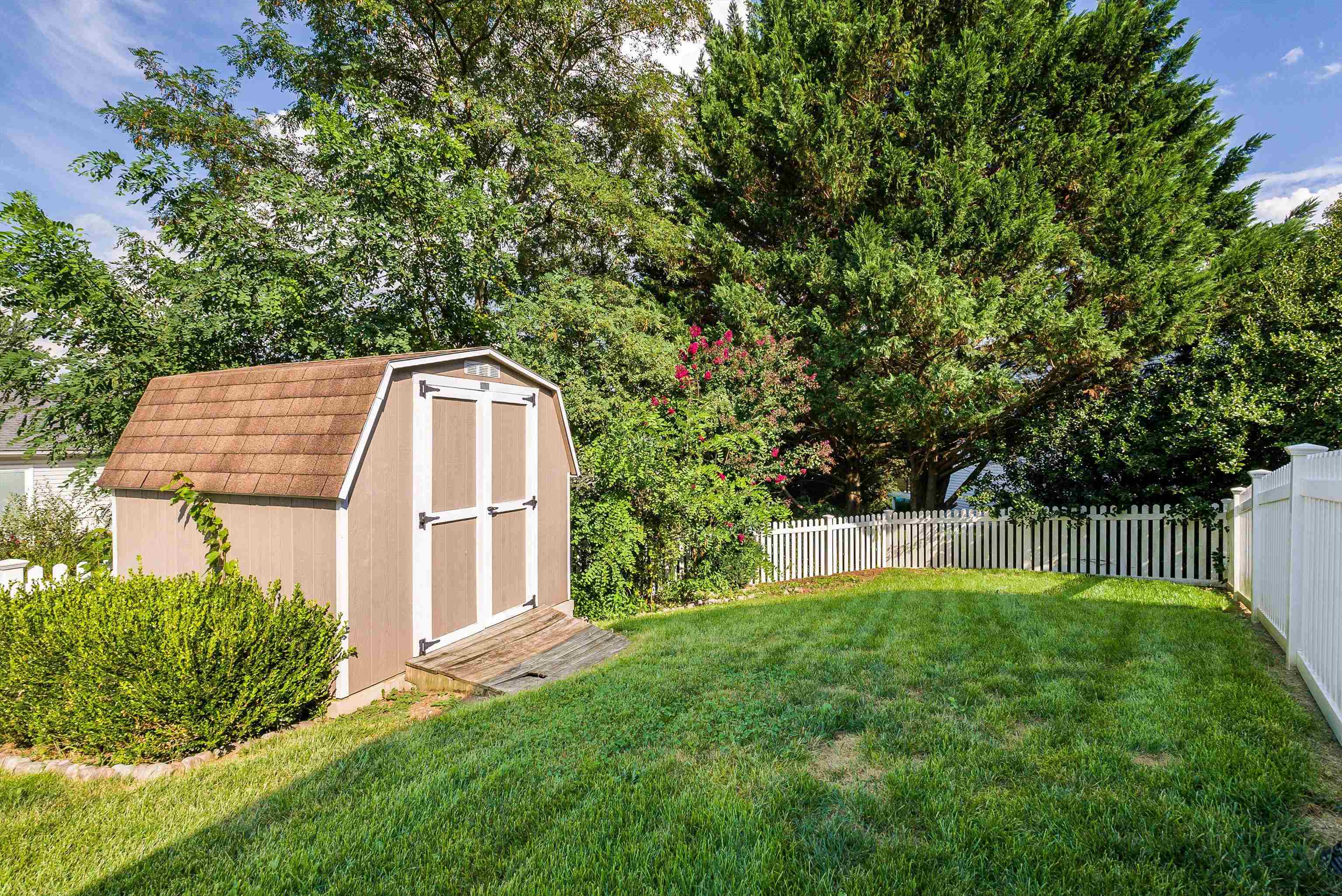 60 CARROLLTON CT, WEYERS CAVE, Virginia 24486, 3 Bedrooms Bedrooms, ,2 BathroomsBathrooms,Residential,60 CARROLLTON CT,668023 MLS # 668023
