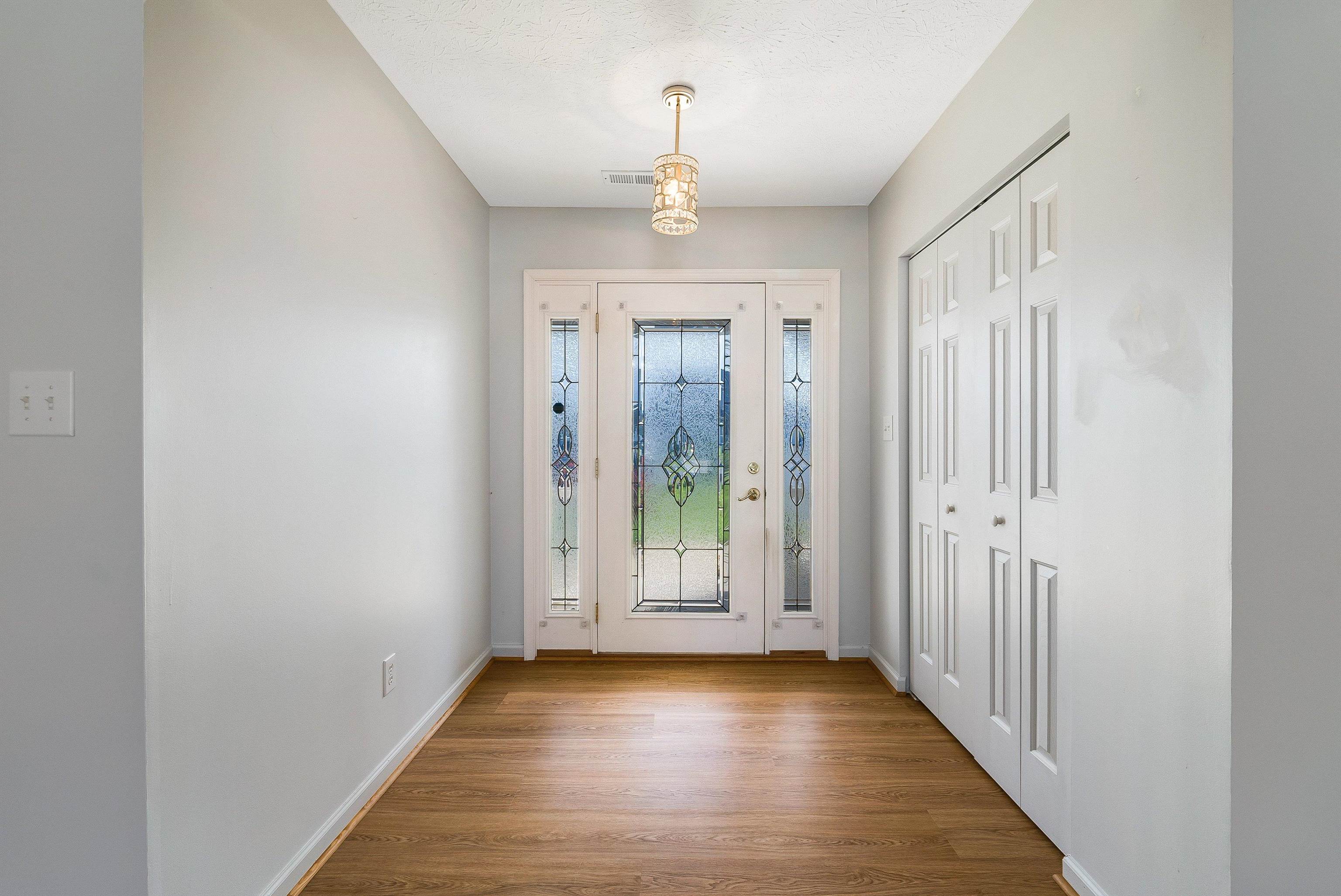 60 CARROLLTON CT, WEYERS CAVE, Virginia 24486, 3 Bedrooms Bedrooms, ,2 BathroomsBathrooms,Residential,60 CARROLLTON CT,668023 MLS # 668023