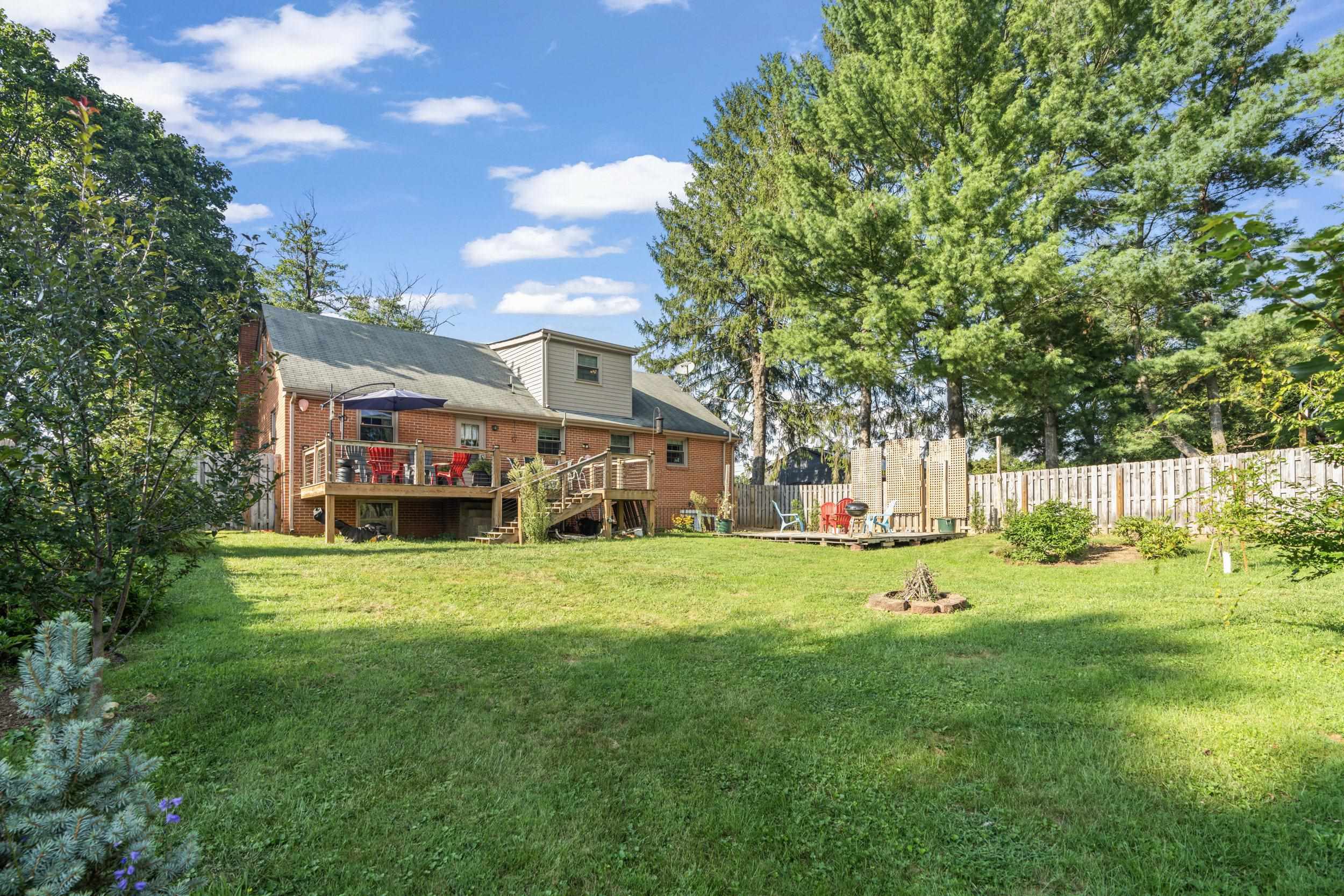 208 BURNLEY DR, STAUNTON, Virginia 24401, 4 Bedrooms Bedrooms, ,2 BathroomsBathrooms,Residential,208 BURNLEY DR,668025 MLS # 668025