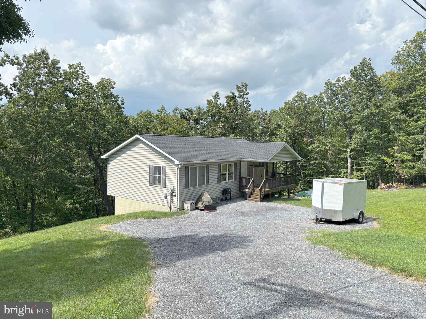 1331 DRUMMER HILL RD, FRONT ROYAL, Virginia 22630, 3 Bedrooms Bedrooms, 8 Rooms Rooms,2 BathroomsBathrooms,Residential,For sale,1331 DRUMMER HILL RD,VAWR2012024 MLS # VAWR2012024