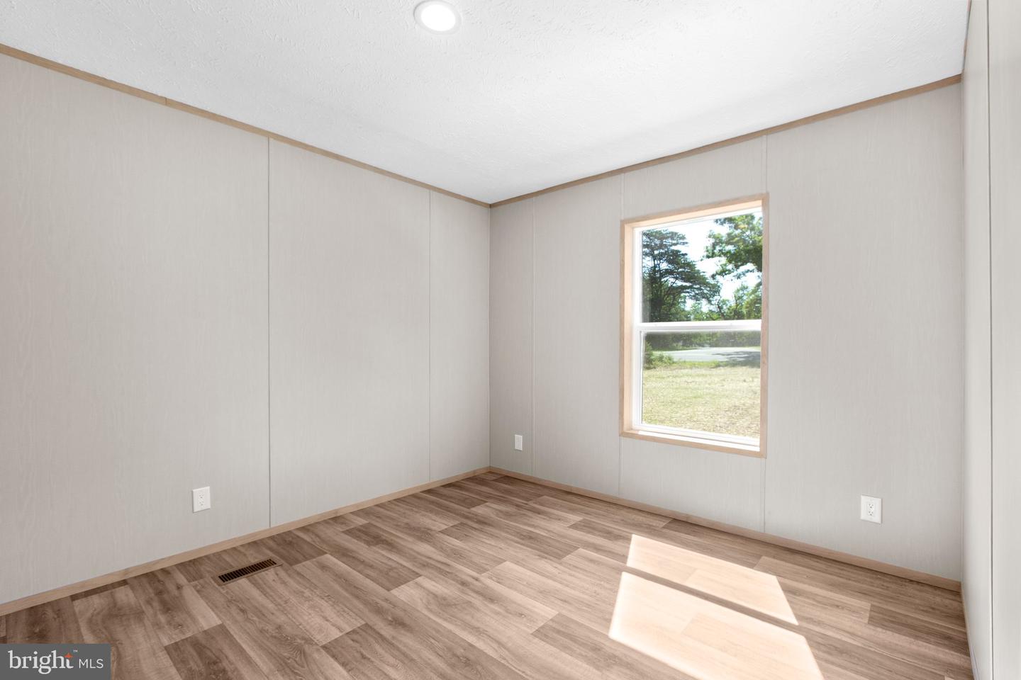 7189 SHANNON HILL RD, LOUISA, Virginia 23093, 3 Bedrooms Bedrooms, ,2 BathroomsBathrooms,Residential,For sale,7189 SHANNON HILL RD,VALA2008458 MLS # VALA2008458