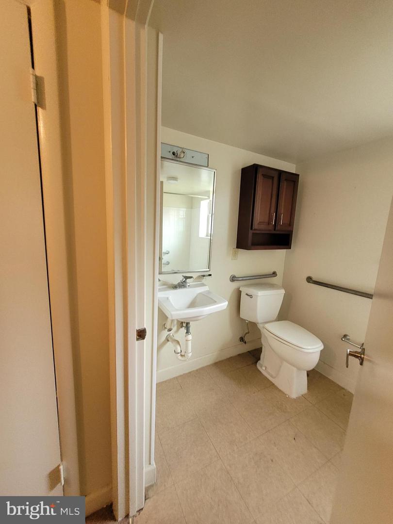 2642 BIRNEY PLACE, SE #101, WASHINGTON, District Of Columbia 20020, 1 Bedroom Bedrooms, 4 Rooms Rooms,1 BathroomBathrooms,Residential,For sale,2642 BIRNEY PLACE, SE #101,DCDC2215926 MLS # DCDC2215926