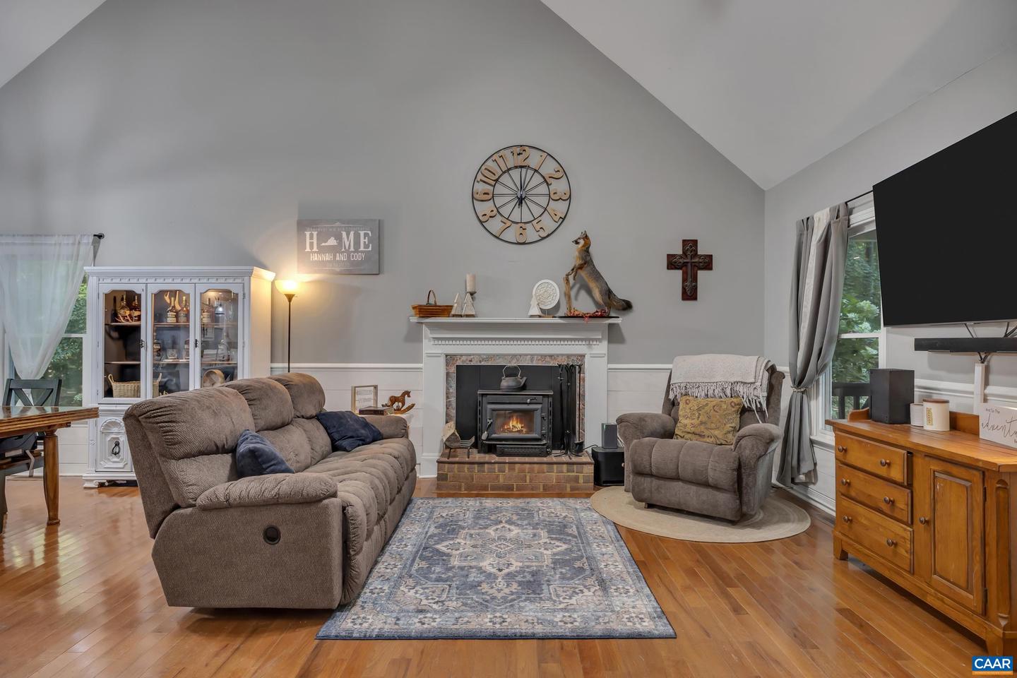 4752 FLEMING RD, GOOCHLAND, Virginia 23093, 3 Bedrooms Bedrooms, ,2 BathroomsBathrooms,Residential,For sale,4752 FLEMING RD,667865 MLS # 667865