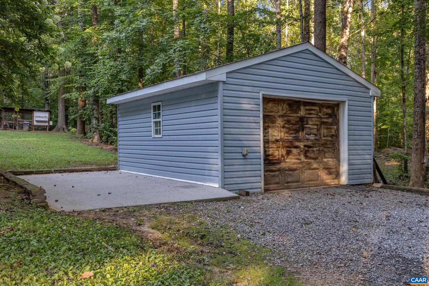 4752 FLEMING RD, GOOCHLAND, Virginia 23093, 3 Bedrooms Bedrooms, ,2 BathroomsBathrooms,Residential,For sale,4752 FLEMING RD,667865 MLS # 667865
