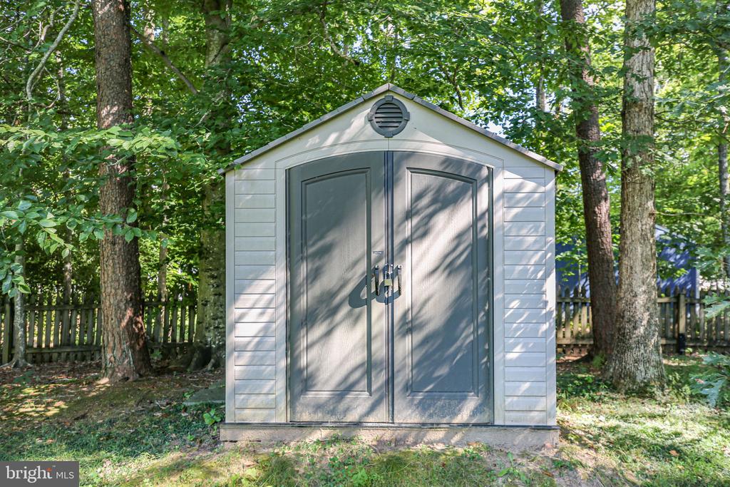 13001 PIPE RUN DR, FREDERICKSBURG, Virginia 22407, 5 Bedrooms Bedrooms, ,4 BathroomsBathrooms,Residential,13001 PIPE RUN DR,VASP2035494 MLS # VASP2035494