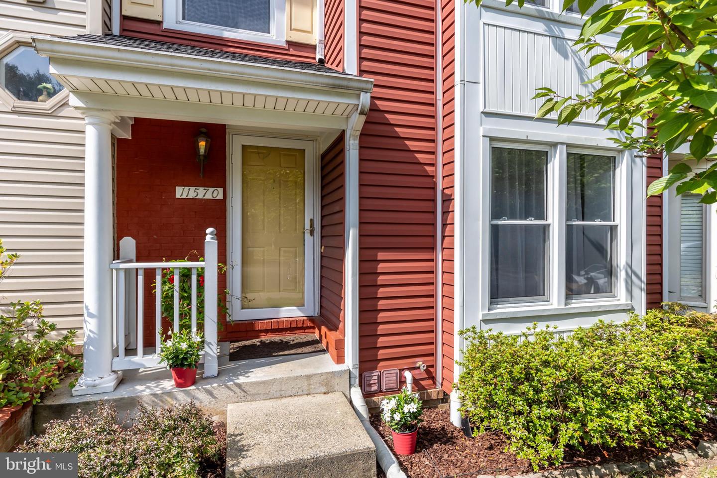 11570 HILL MEADE LN, WOODBRIDGE, Virginia 22192, 3 Bedrooms Bedrooms, ,3 BathroomsBathrooms,Residential,For sale,11570 HILL MEADE LN,VAPW2101582 MLS # VAPW2101582