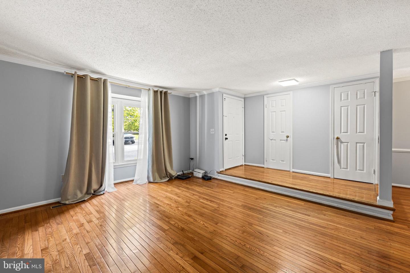 11570 HILL MEADE LN, WOODBRIDGE, Virginia 22192, 3 Bedrooms Bedrooms, ,3 BathroomsBathrooms,Residential,For sale,11570 HILL MEADE LN,VAPW2101582 MLS # VAPW2101582
