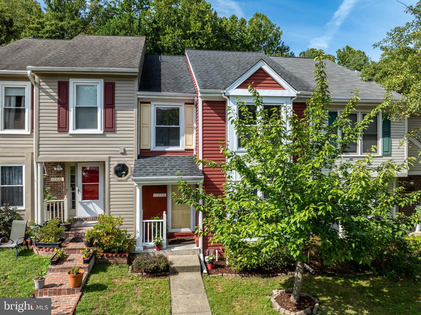 11570 HILL MEADE LN, WOODBRIDGE, Virginia 22192, 3 Bedrooms Bedrooms, ,3 BathroomsBathrooms,Residential,For sale,11570 HILL MEADE LN,VAPW2101582 MLS # VAPW2101582