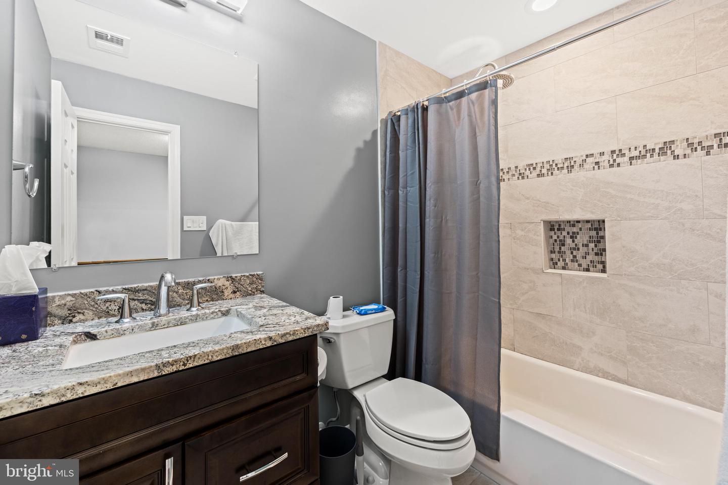 11570 HILL MEADE LN, WOODBRIDGE, Virginia 22192, 3 Bedrooms Bedrooms, ,3 BathroomsBathrooms,Residential,For sale,11570 HILL MEADE LN,VAPW2101582 MLS # VAPW2101582