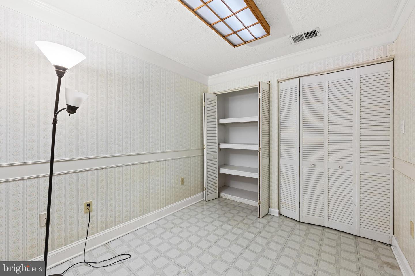11570 HILL MEADE LN, WOODBRIDGE, Virginia 22192, 3 Bedrooms Bedrooms, ,3 BathroomsBathrooms,Residential,For sale,11570 HILL MEADE LN,VAPW2101582 MLS # VAPW2101582