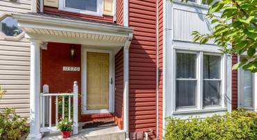 11570 HILL MEADE LN, WOODBRIDGE, Virginia 22192, 3 Bedrooms Bedrooms, ,3 BathroomsBathrooms,Residential,For sale,11570 HILL MEADE LN,VAPW2101582 MLS # VAPW2101582