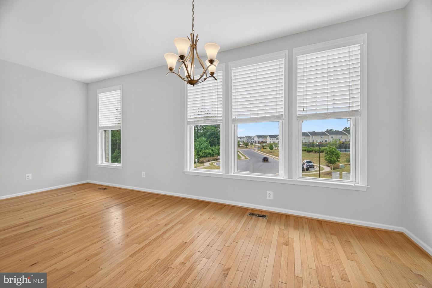 154 SOLARA DR, WINCHESTER, Virginia 22602, 3 Bedrooms Bedrooms, ,2 BathroomsBathrooms,Residential,For sale,154 SOLARA DR,VAFV2036206 MLS # VAFV2036206