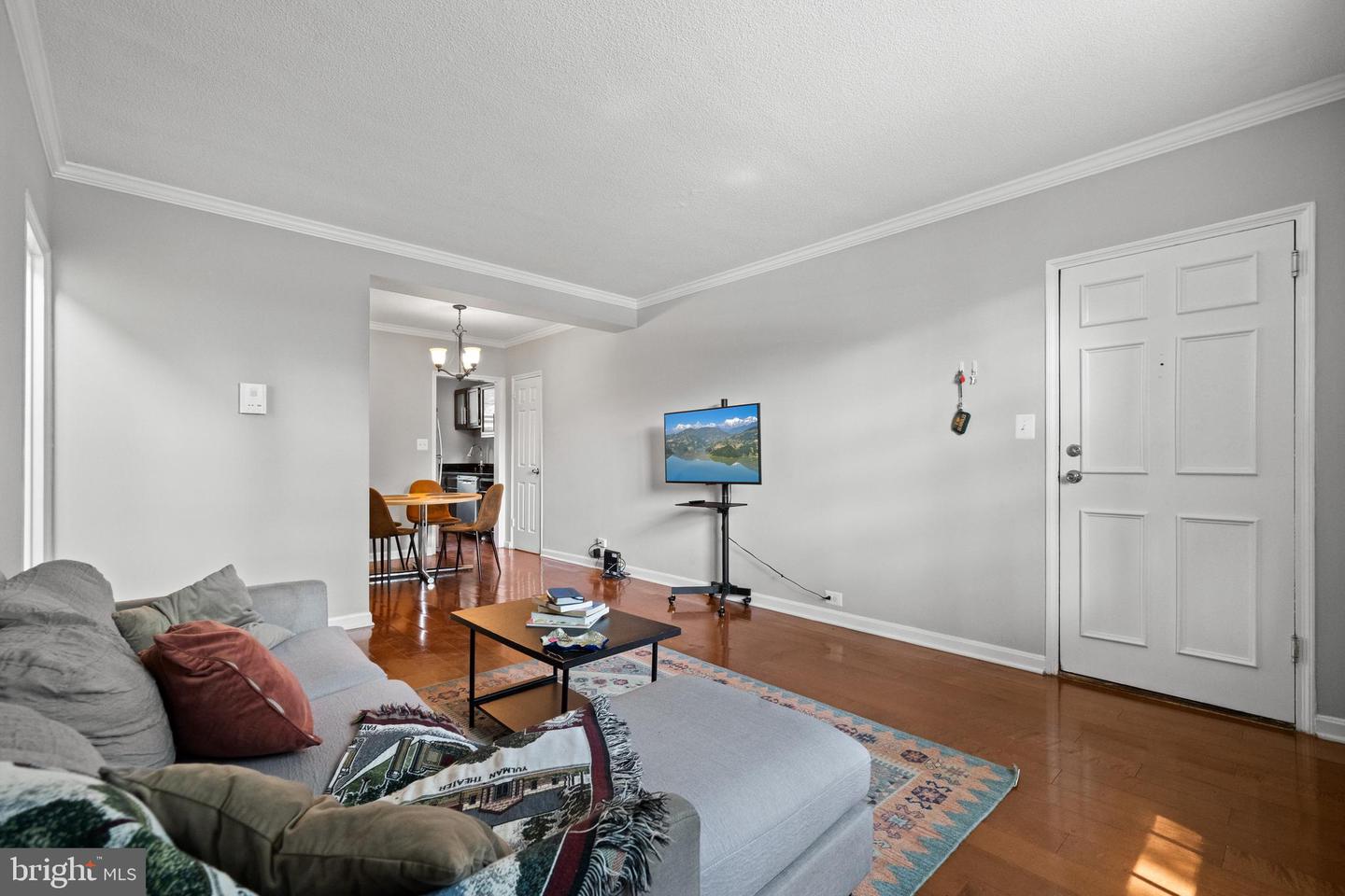 229 N GEORGE MASON DR #229-1, ARLINGTON, Virginia 22203, 1 Bedroom Bedrooms, ,1 BathroomBathrooms,Residential,For sale,229 N GEORGE MASON DR #229-1,VAAR2059068 MLS # VAAR2059068