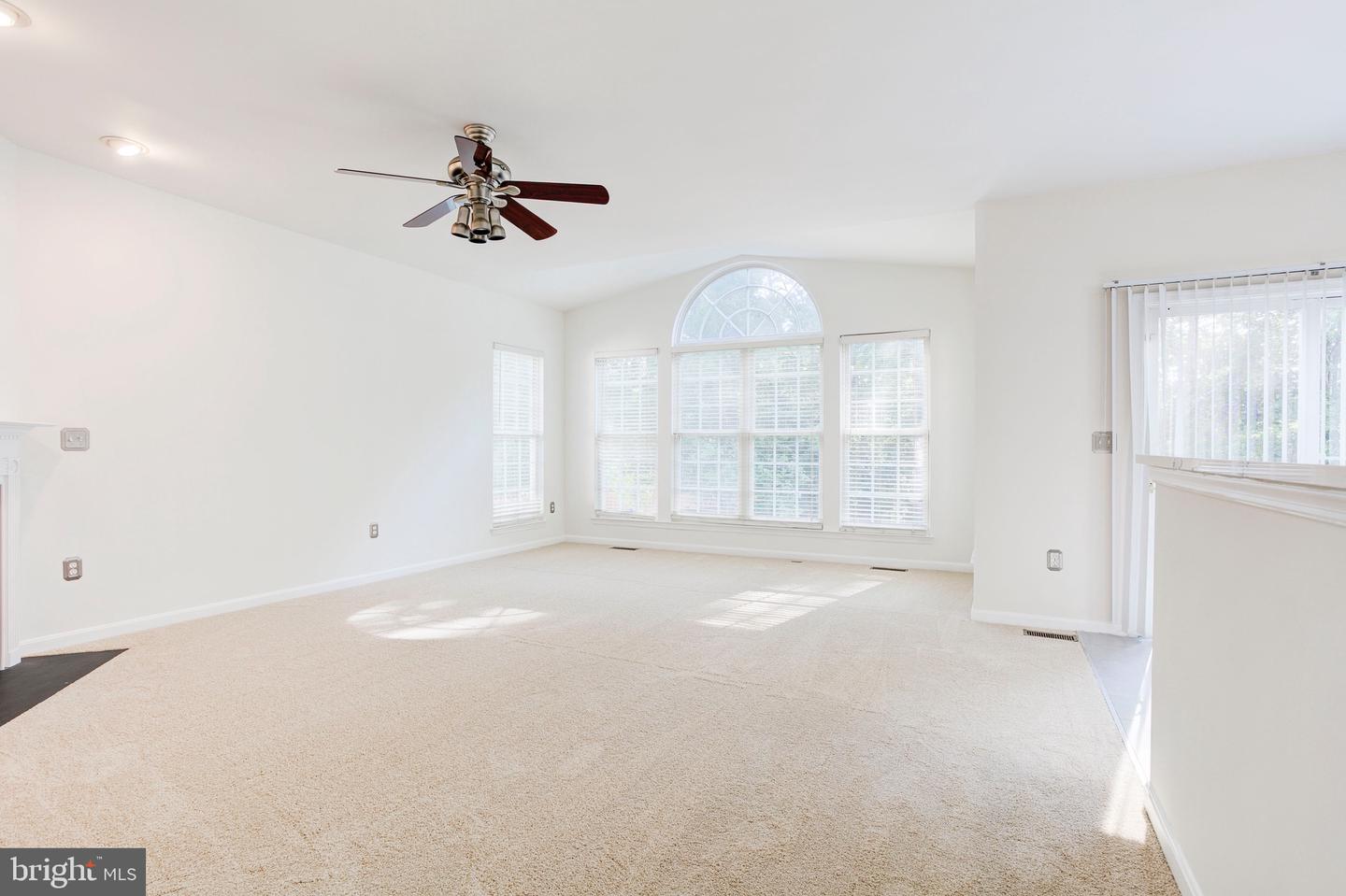17646 HAMPSTEAD RIDGE CT, DUMFRIES, Virginia 22026, 4 Bedrooms Bedrooms, ,3 BathroomsBathrooms,Residential,For sale,17646 HAMPSTEAD RIDGE CT,VAPW2097350 MLS # VAPW2097350