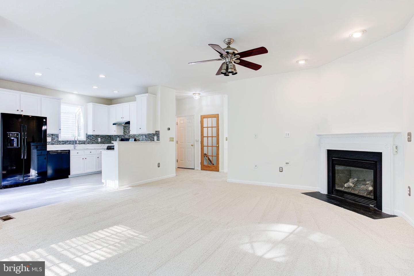 17646 HAMPSTEAD RIDGE CT, DUMFRIES, Virginia 22026, 4 Bedrooms Bedrooms, ,3 BathroomsBathrooms,Residential,For sale,17646 HAMPSTEAD RIDGE CT,VAPW2097350 MLS # VAPW2097350