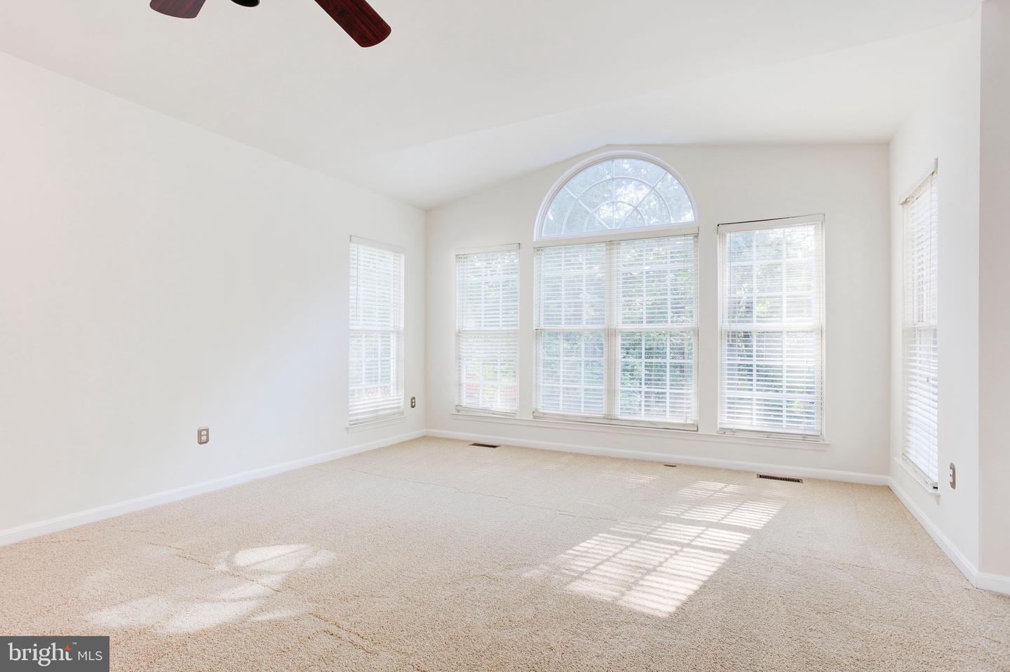 17646 HAMPSTEAD RIDGE CT, DUMFRIES, Virginia 22026, 4 Bedrooms Bedrooms, ,3 BathroomsBathrooms,Residential,For sale,17646 HAMPSTEAD RIDGE CT,VAPW2097350 MLS # VAPW2097350