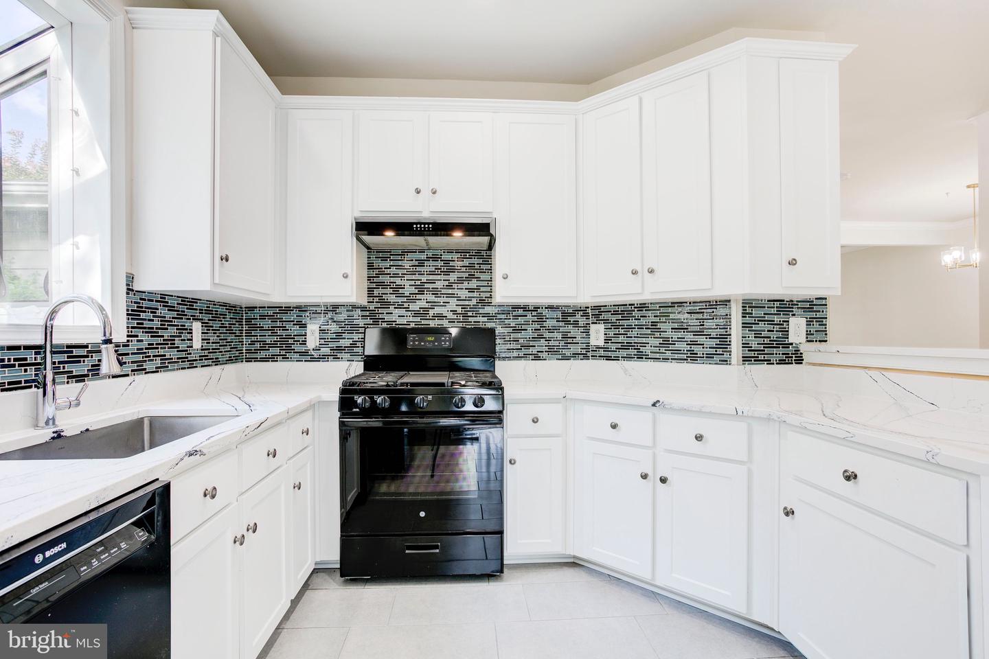 17646 HAMPSTEAD RIDGE CT, DUMFRIES, Virginia 22026, 4 Bedrooms Bedrooms, ,3 BathroomsBathrooms,Residential,For sale,17646 HAMPSTEAD RIDGE CT,VAPW2097350 MLS # VAPW2097350